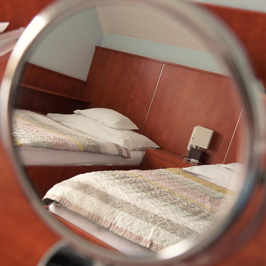 Bed and Breakfast Club Haus 502 Калоча Екстер'єр фото
